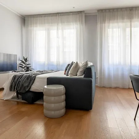 Апартаменты Housmart Massarenti 61