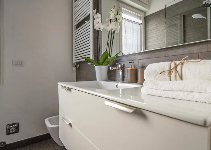 Housmart Massarenti 61 * 볼로냐