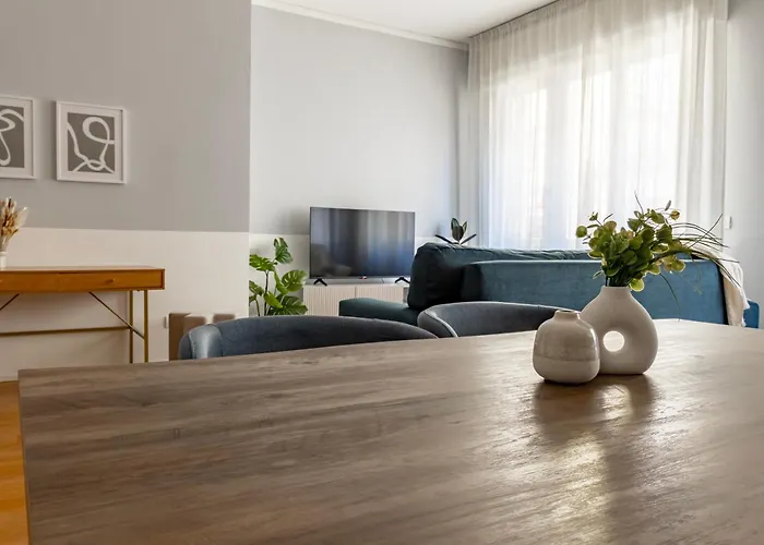 Lägenhet Housmart Massarenti 61 *