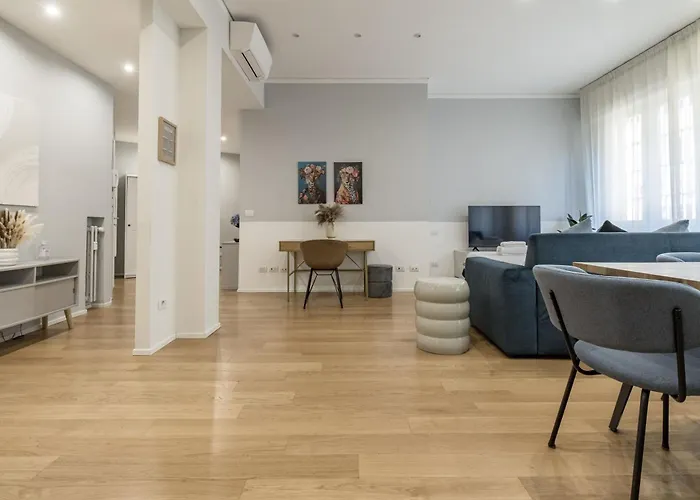 Lägenhet Housmart Massarenti 61