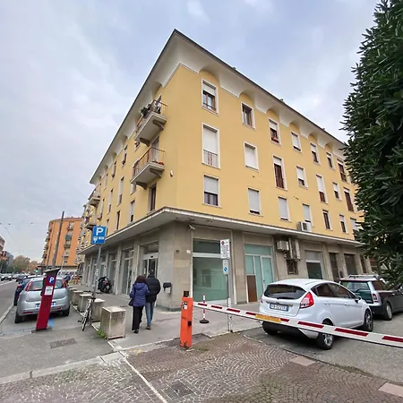 Housmart Massarenti 61 Bologna